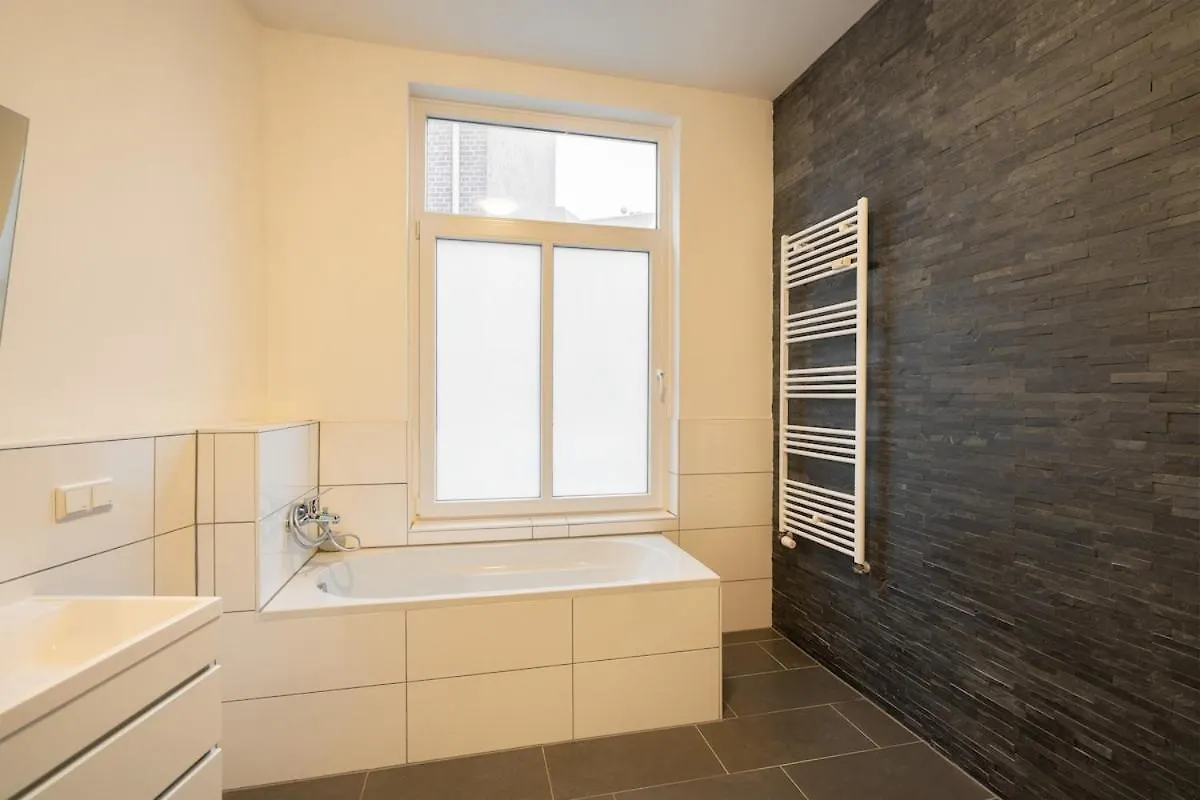 Luxus Apartment Mitten In بريمين